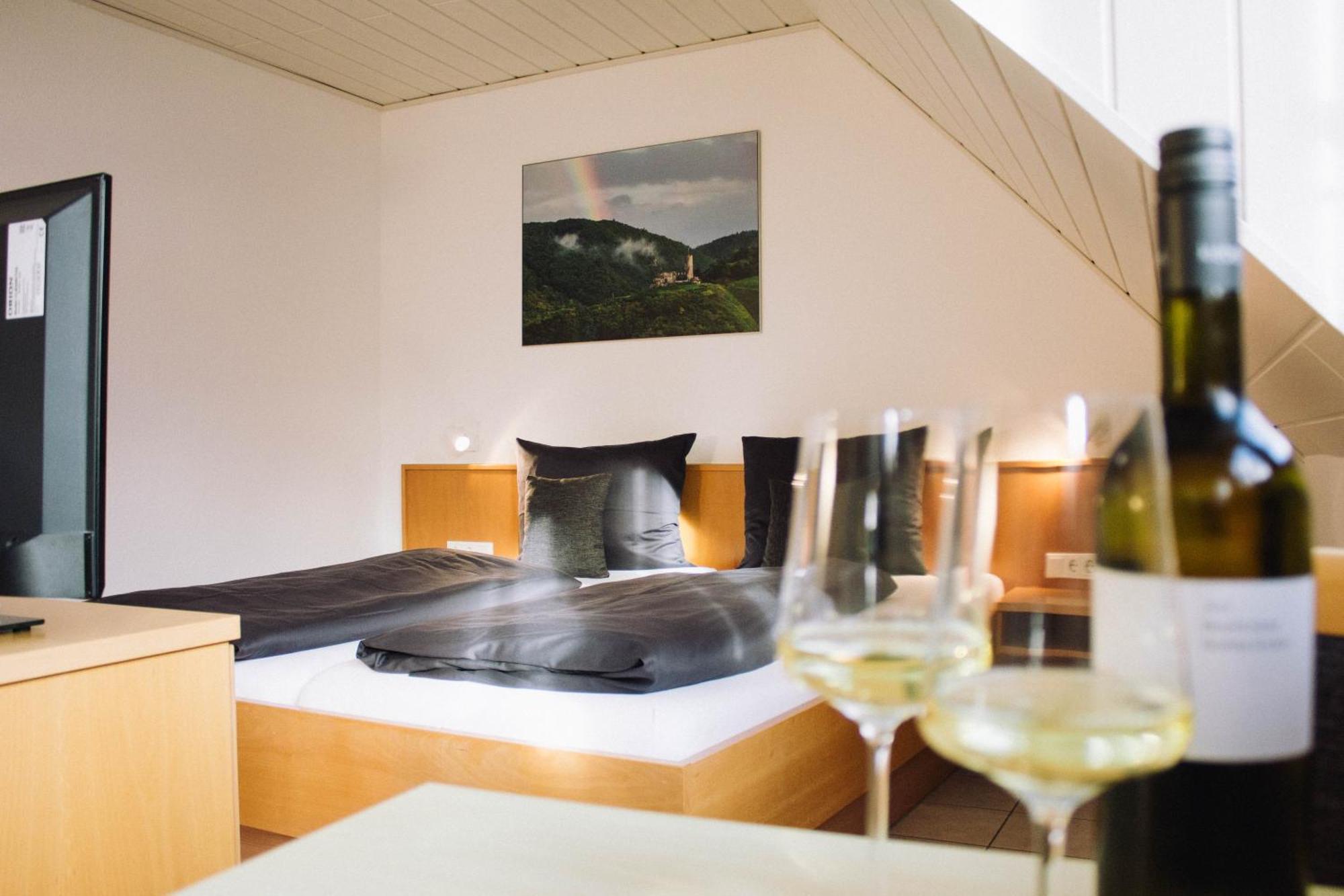 Gaestehaus Kiebel Lösnich エクステリア 写真