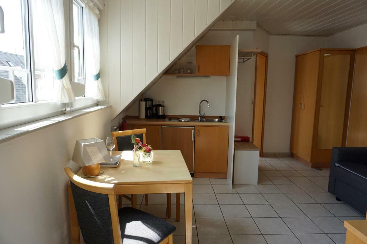 Gaestehaus Kiebel Lösnich エクステリア 写真
